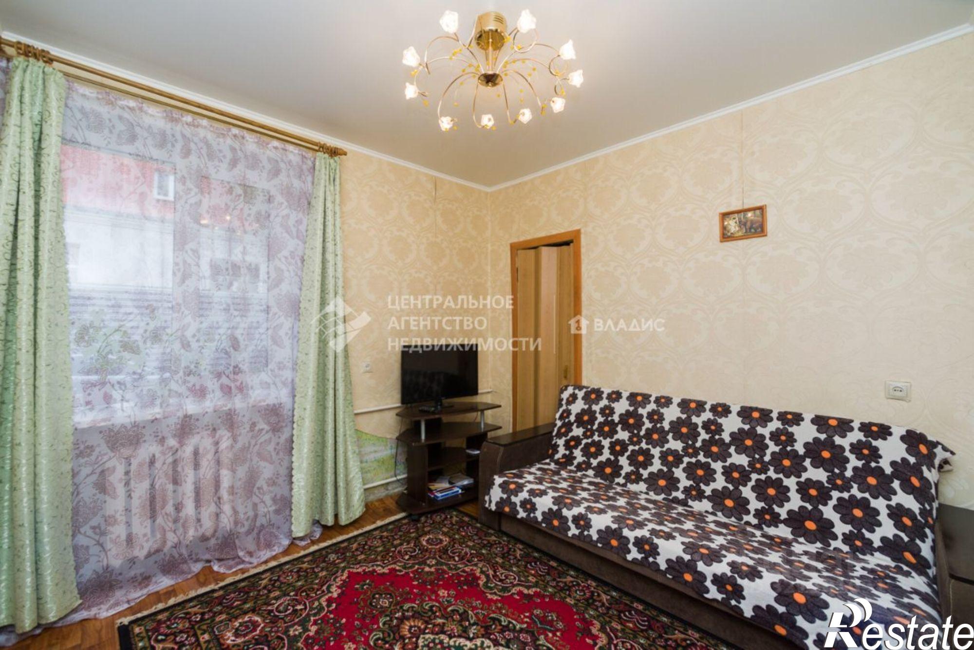 Купить квартиру за 2 700 000 рублей на ул Строителей, 15