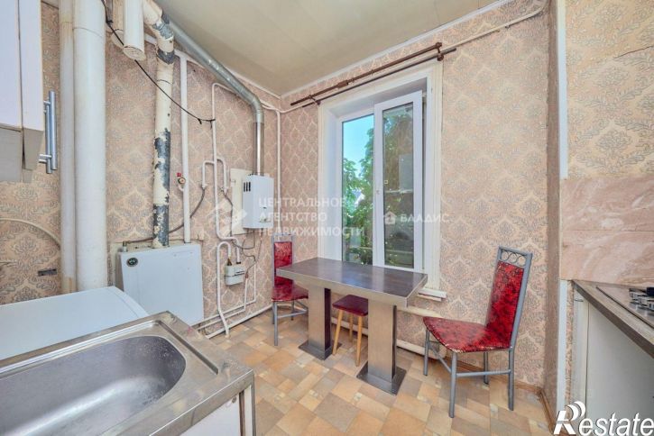 3-комн квартира улица Павлова, 15,  д. 15