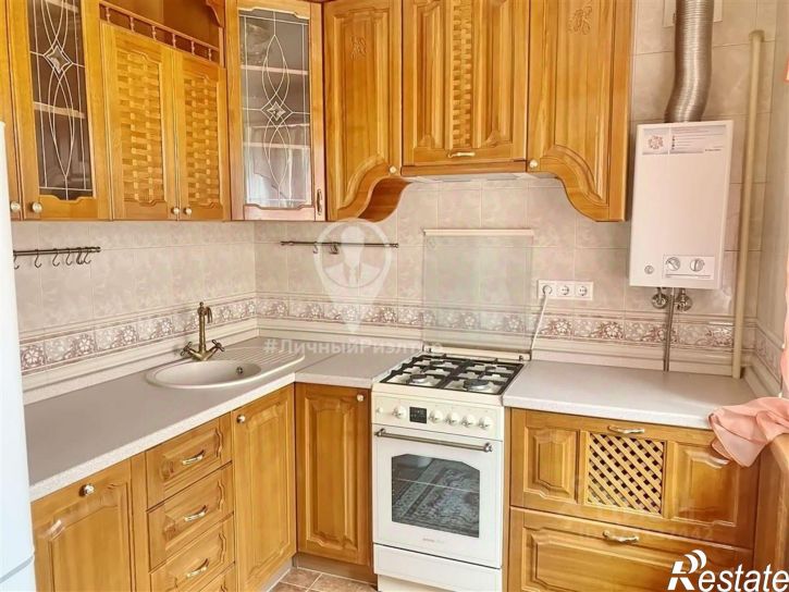 3-комн квартира улица Есенина, 34,  д. 34