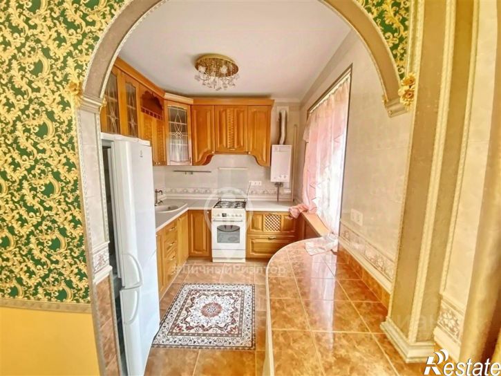 3-комн квартира улица Есенина, 34,  д. 34