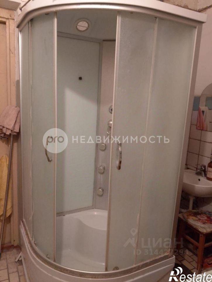 Комната Колхозная улица, 14,  д. 14