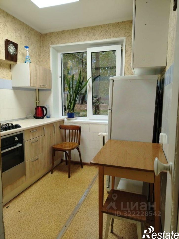 2-комн квартира улица Советской Армии, 2 к1,  д. 2 к1