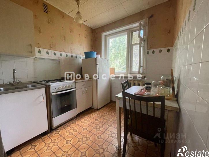 2-комн квартира улица Советской Армии, 3 к4,  д. 3 к4