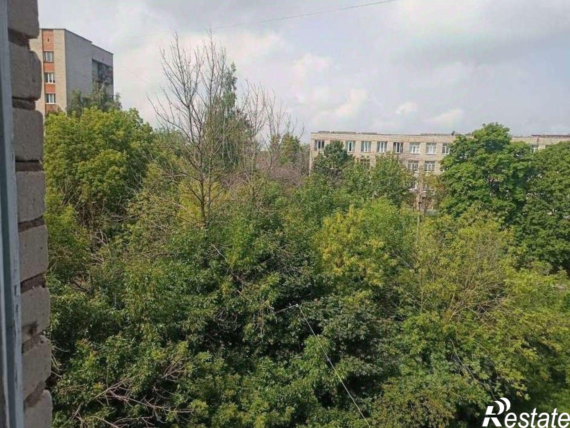 Купить комнату за 390 000 рублей на улица Мусоргского, 66