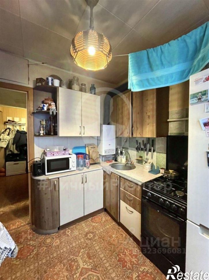 2-комн квартира улица Связи, 19,  д. 19