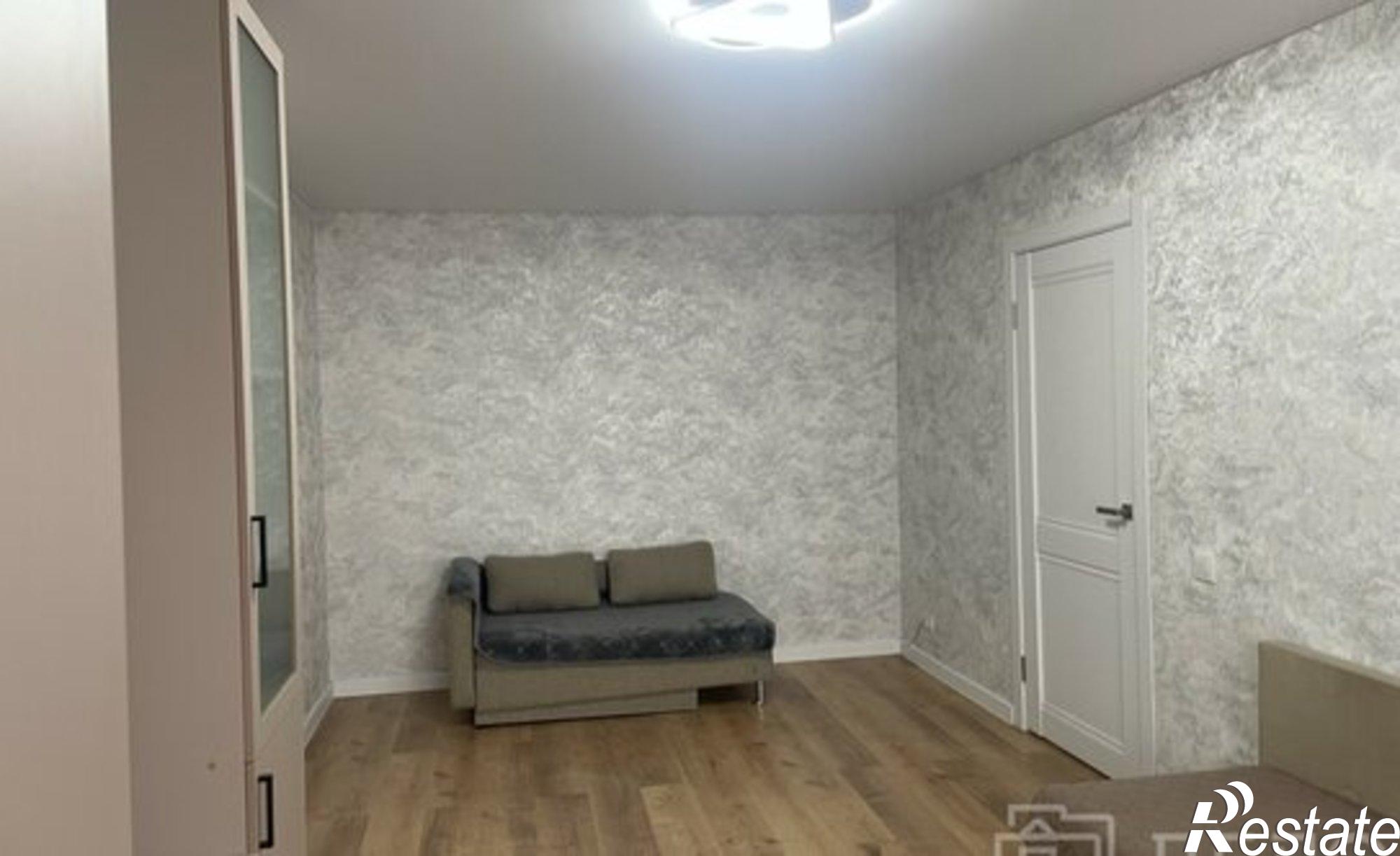 Купить квартиру за 5 000 000 рублей на площадь Димитрова, 3