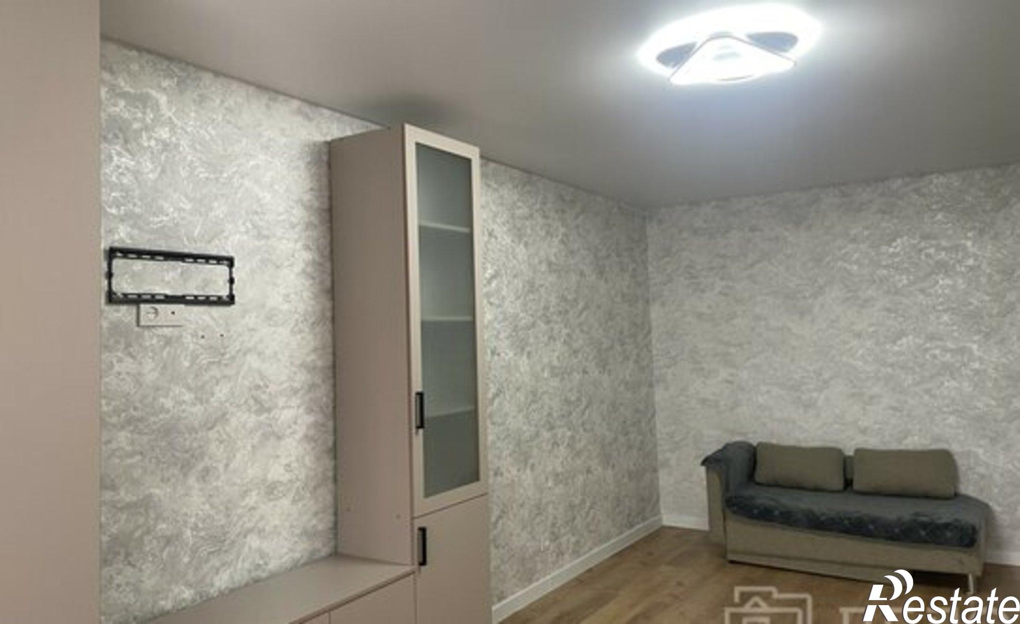 Купить квартиру за 5 000 000 рублей на площадь Димитрова, 3