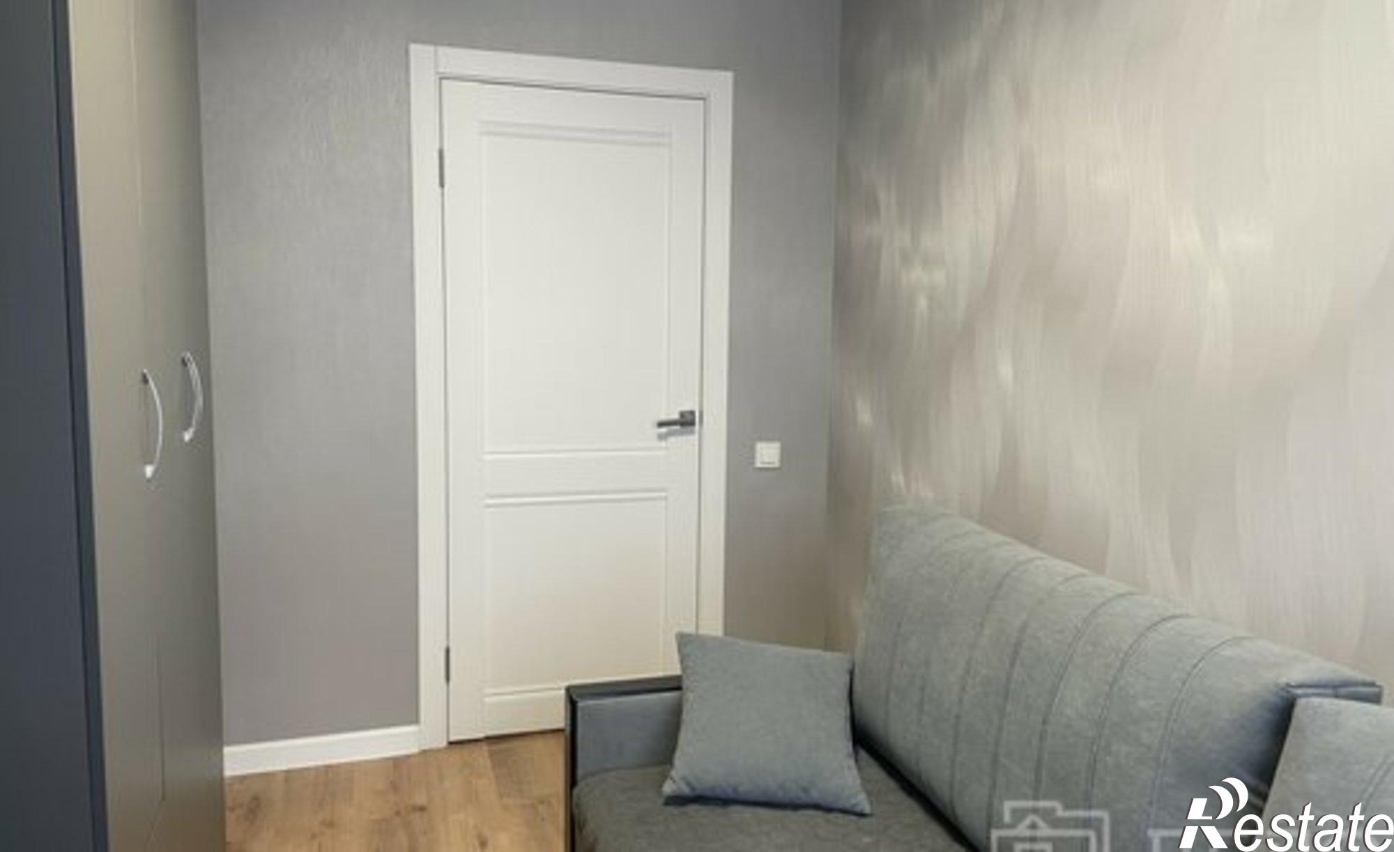 Купить квартиру за 5 000 000 рублей на площадь Димитрова, 3