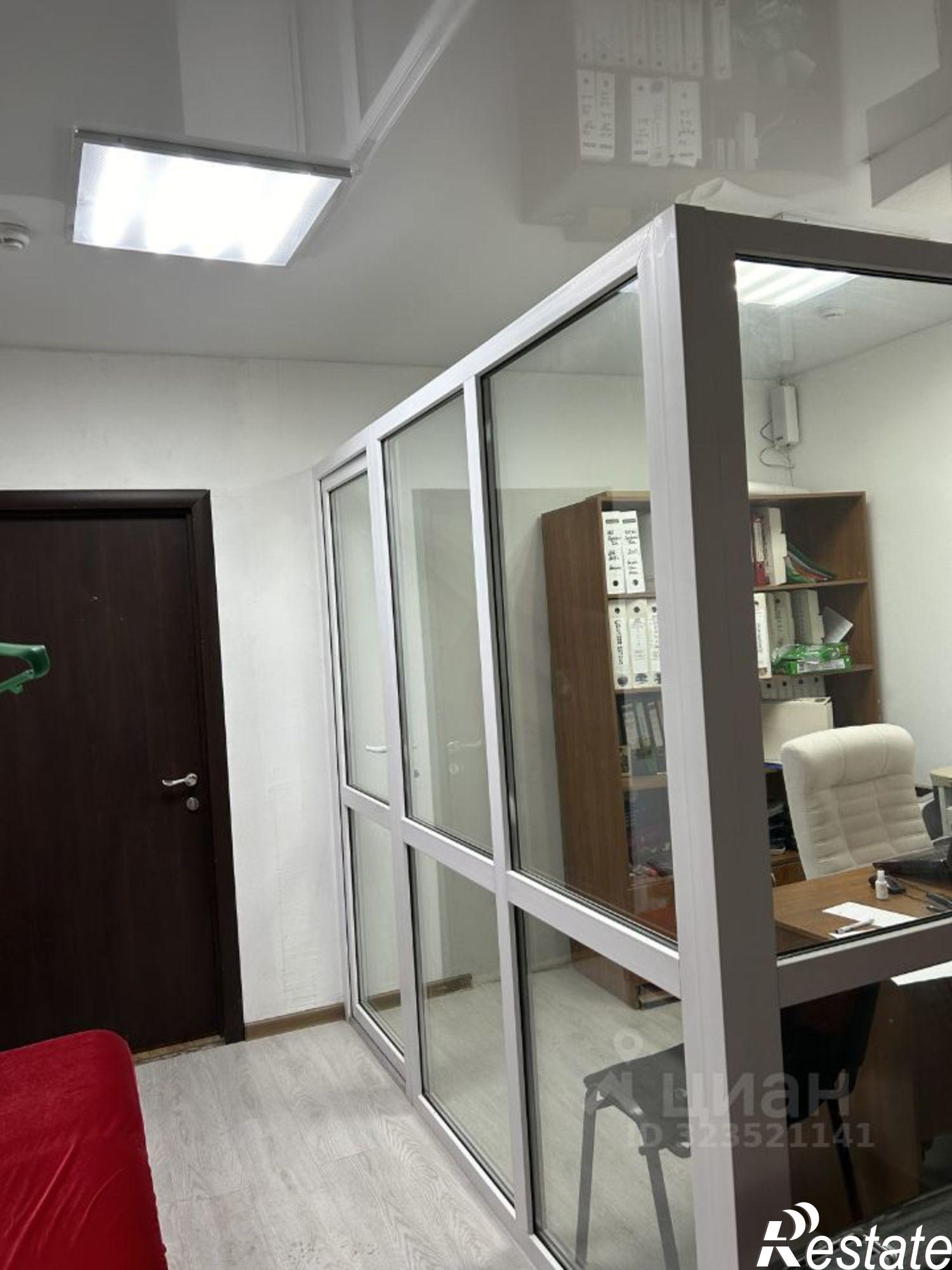 Сдать офис, помещение под офис за 15 000 рублей на улица Некрасова, 20 к1