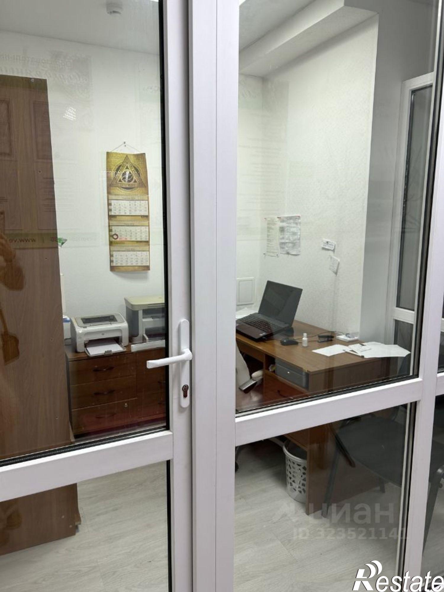 Сдать офис, помещение под офис за 15 000 рублей на улица Некрасова, 20 к1