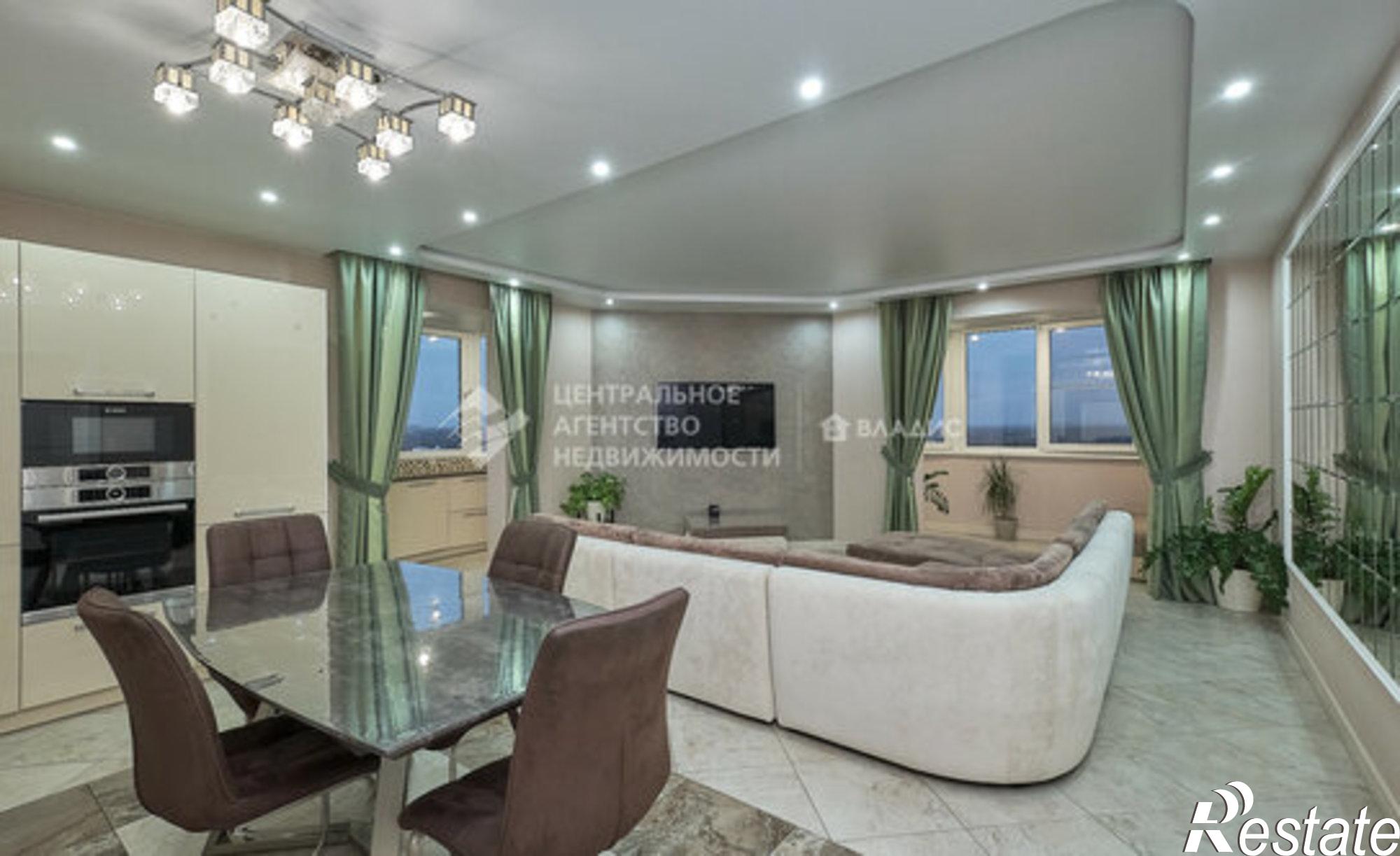 Купить квартиру за 26 000 000 рублей на Первомайский проспект, 76 к3