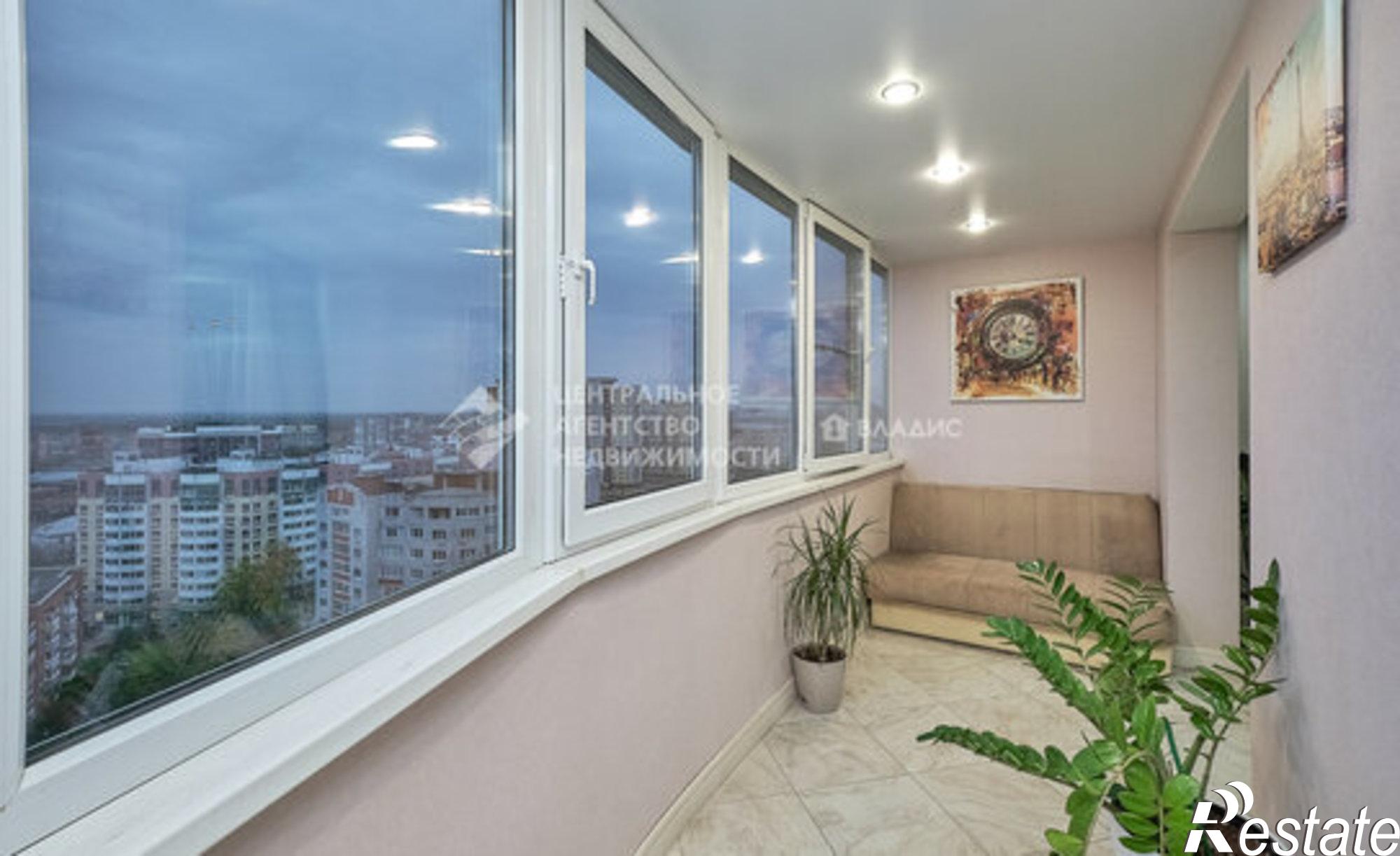 Купить квартиру за 26 000 000 рублей на Первомайский проспект, 76 к3