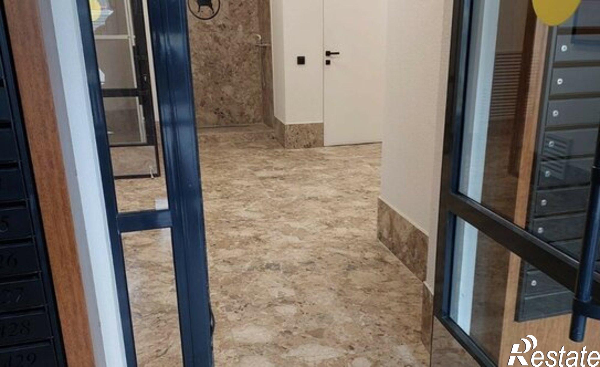 Купить квартиру за 4 690 000 рублей на ул Островского, 122