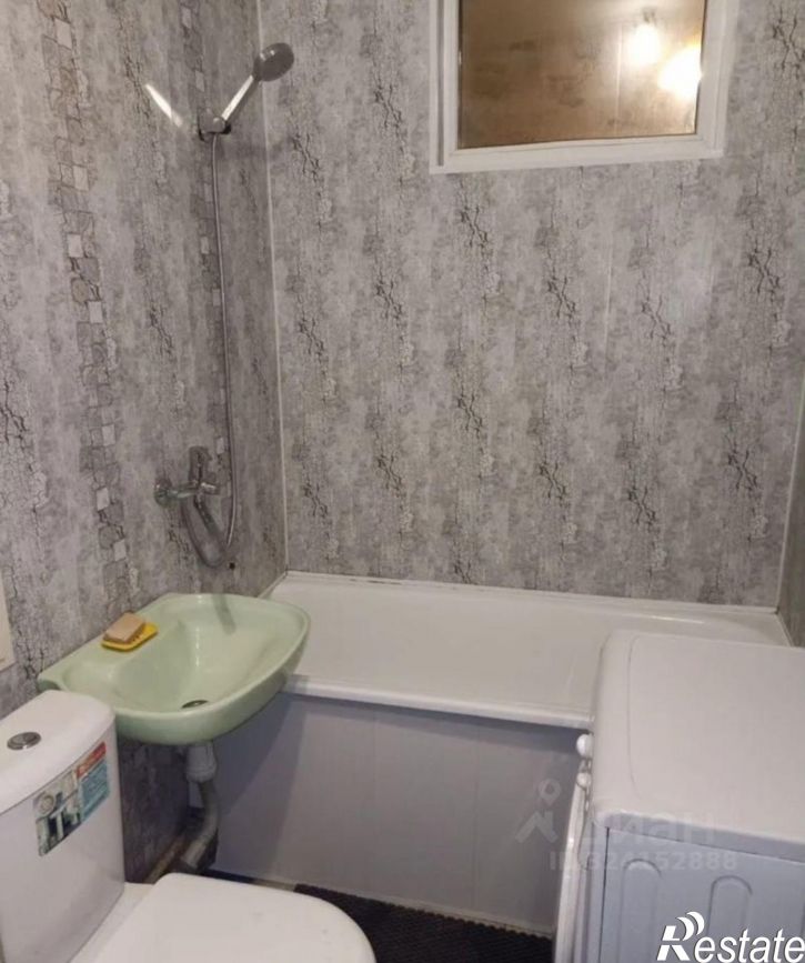 2-комн квартира микрорайон Октябрьский городок, 12