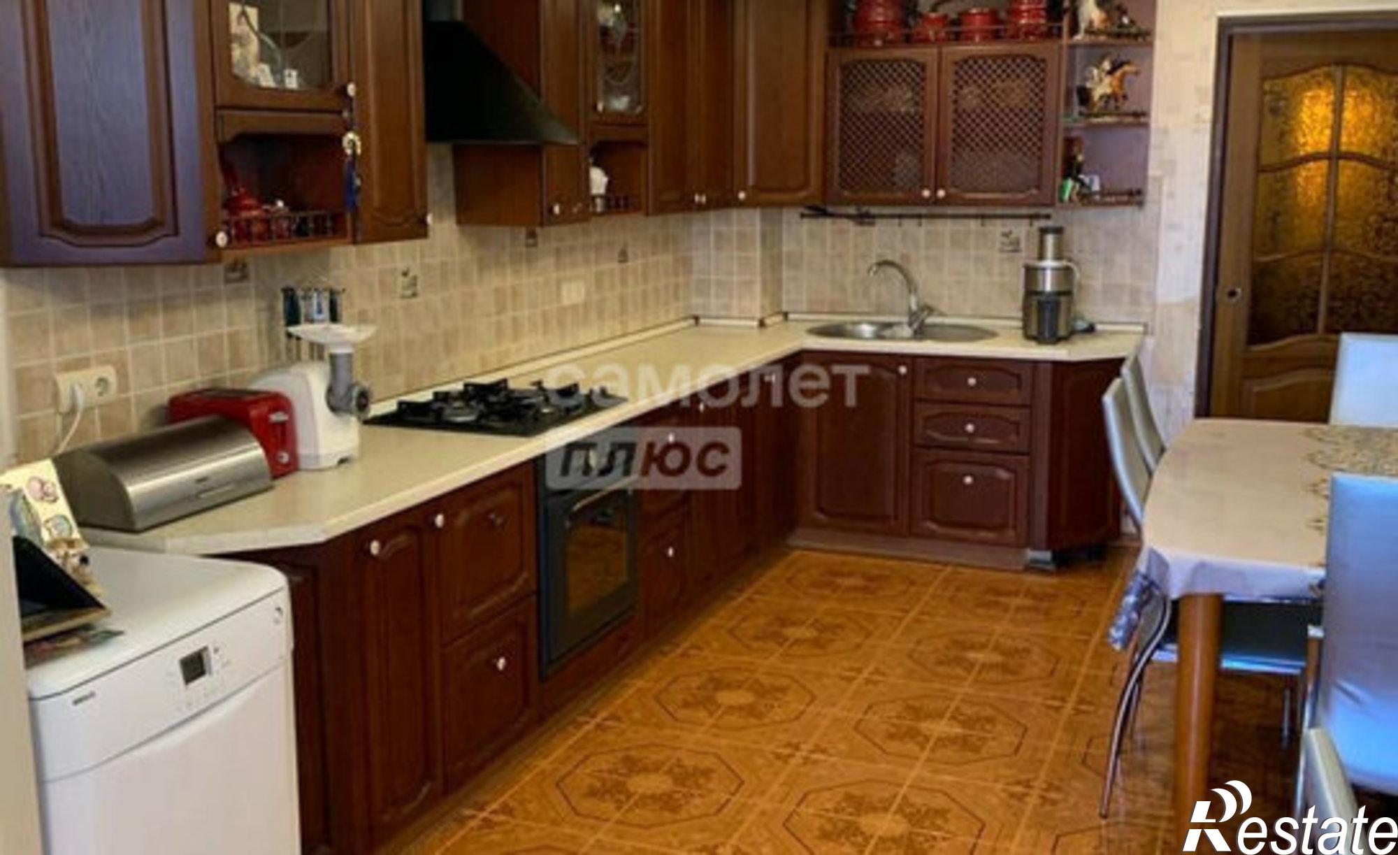 Купить квартиру за 8 300 000 рублей на ул Интернациональная, 22а