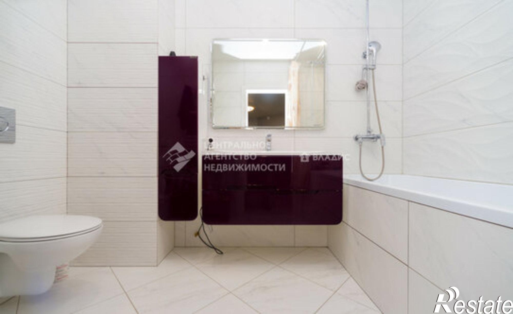 Купить квартиру за 15 500 000 рублей на Первомайский проспект, 76 к3