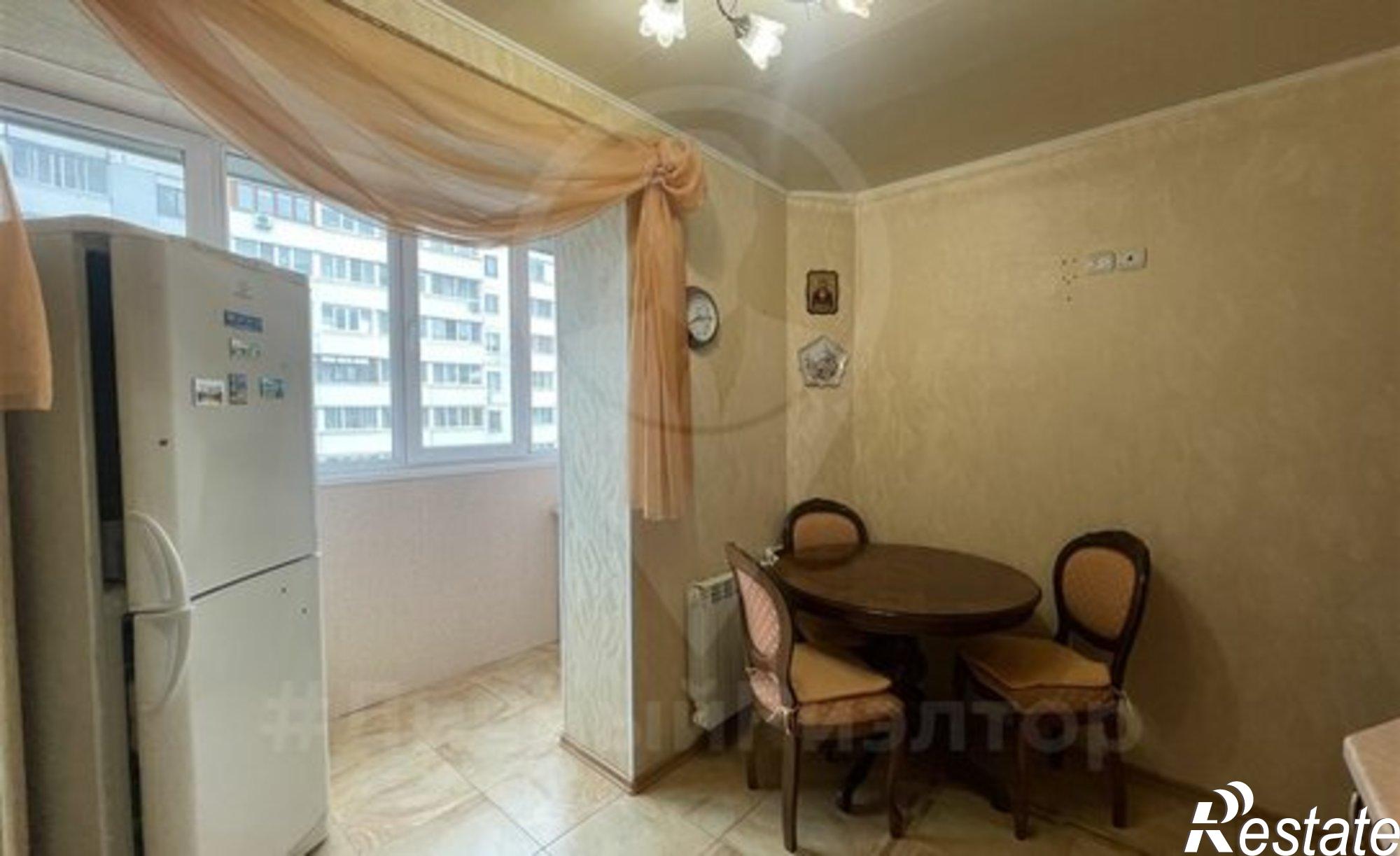 Купить квартиру за 5 900 000 рублей на ул Октябрьская, 37 3