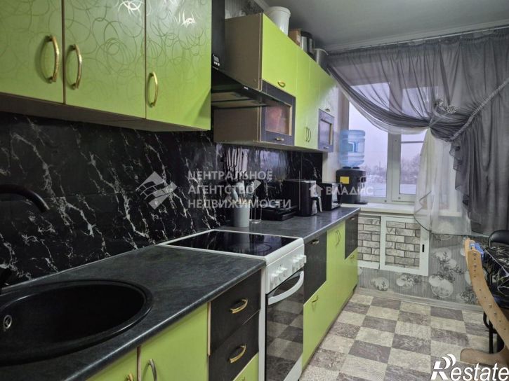 4-комн квартира Юбилейная улица, 12,  д. 12