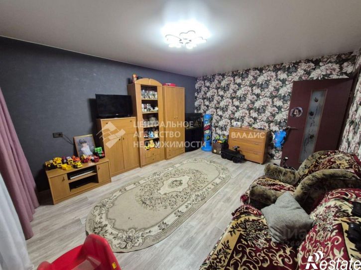 4-комн квартира Юбилейная улица, 12,  д. 12