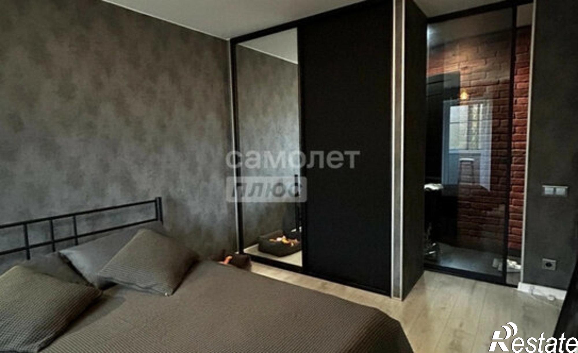 Купить квартиру за 5 500 000 рублей на Подгорная улица, 4