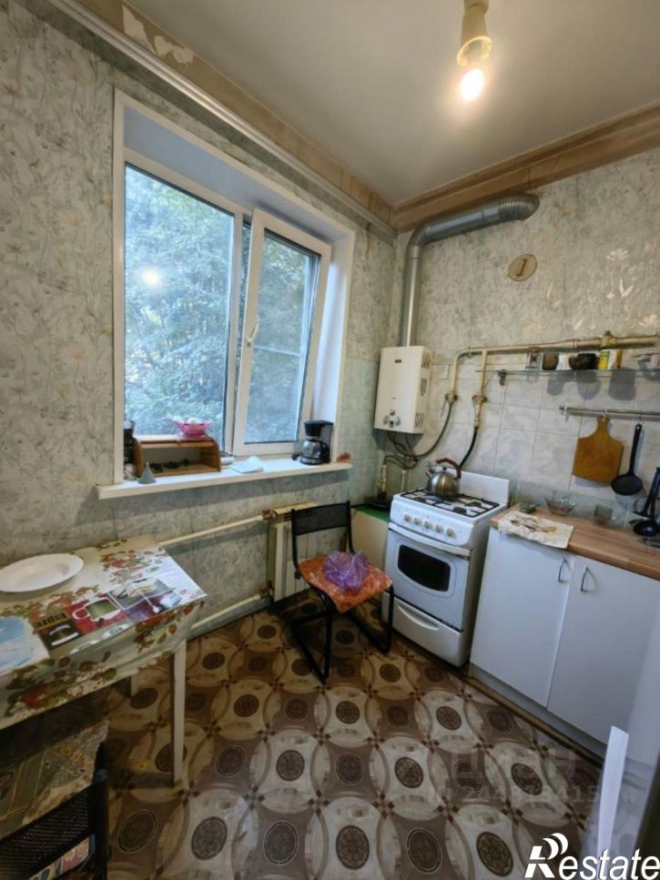 2-комн квартира Весенняя улица, 12,  д. 12