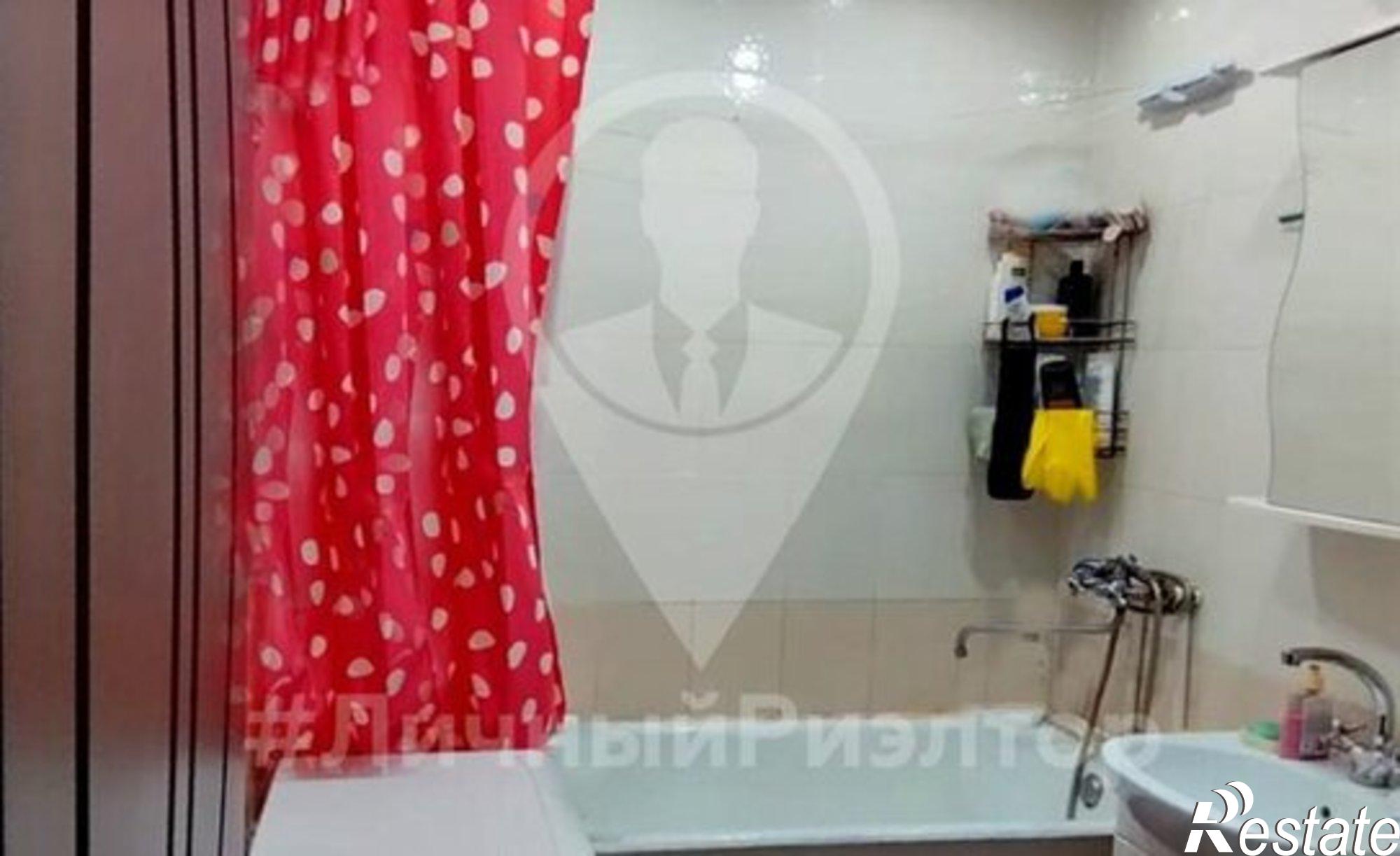 Купить квартиру за 2 700 000 рублей на ул Бирюзова, 21