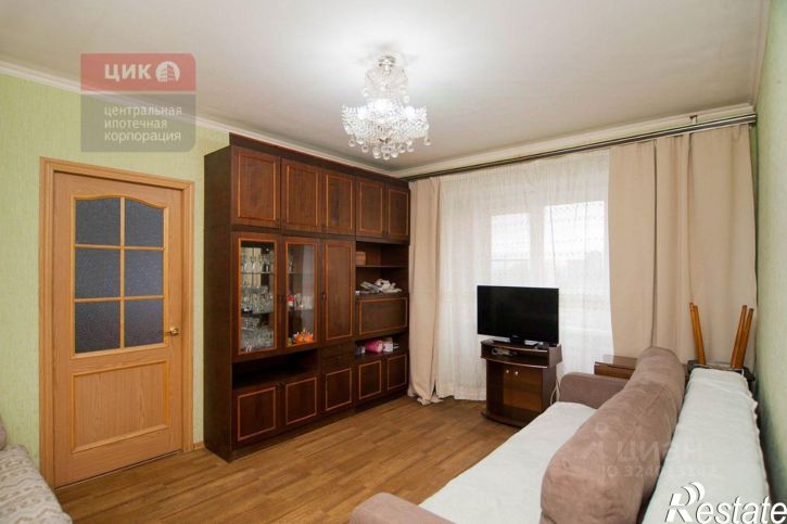 3-комн квартира улица Фирсова, 2,  д. 2