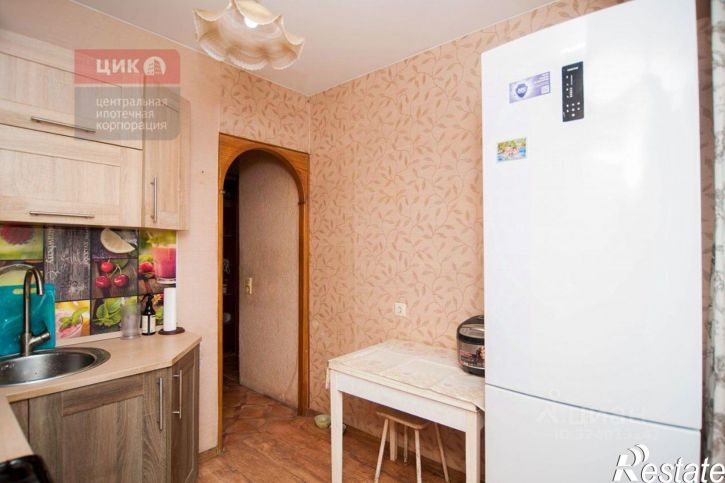 3-комн квартира улица Фирсова, 2,  д. 2