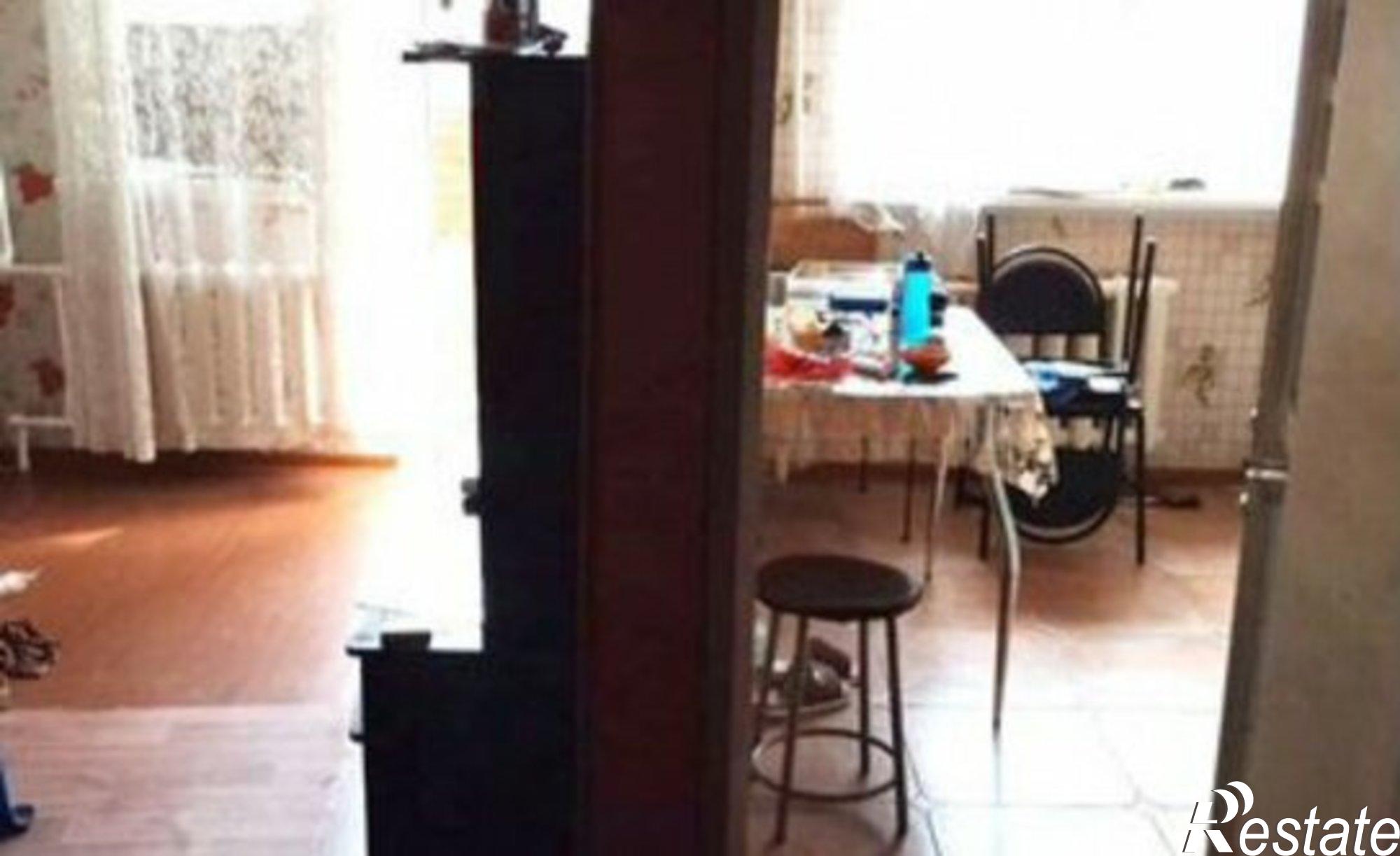 Купить квартиру за 3 780 000 рублей на ул Нахимова, 66 1