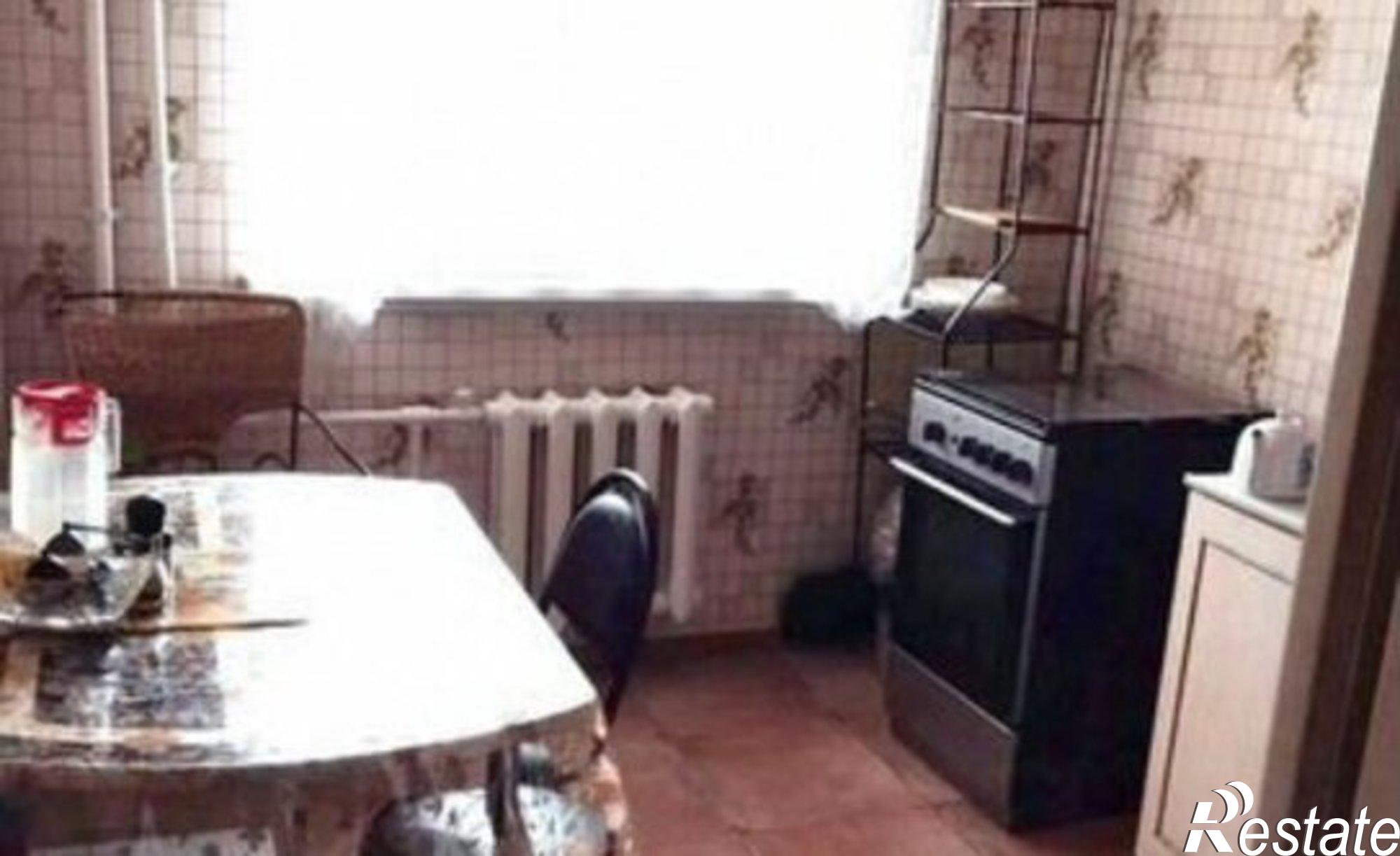 Купить квартиру за 3 780 000 рублей на ул Нахимова, 66 1