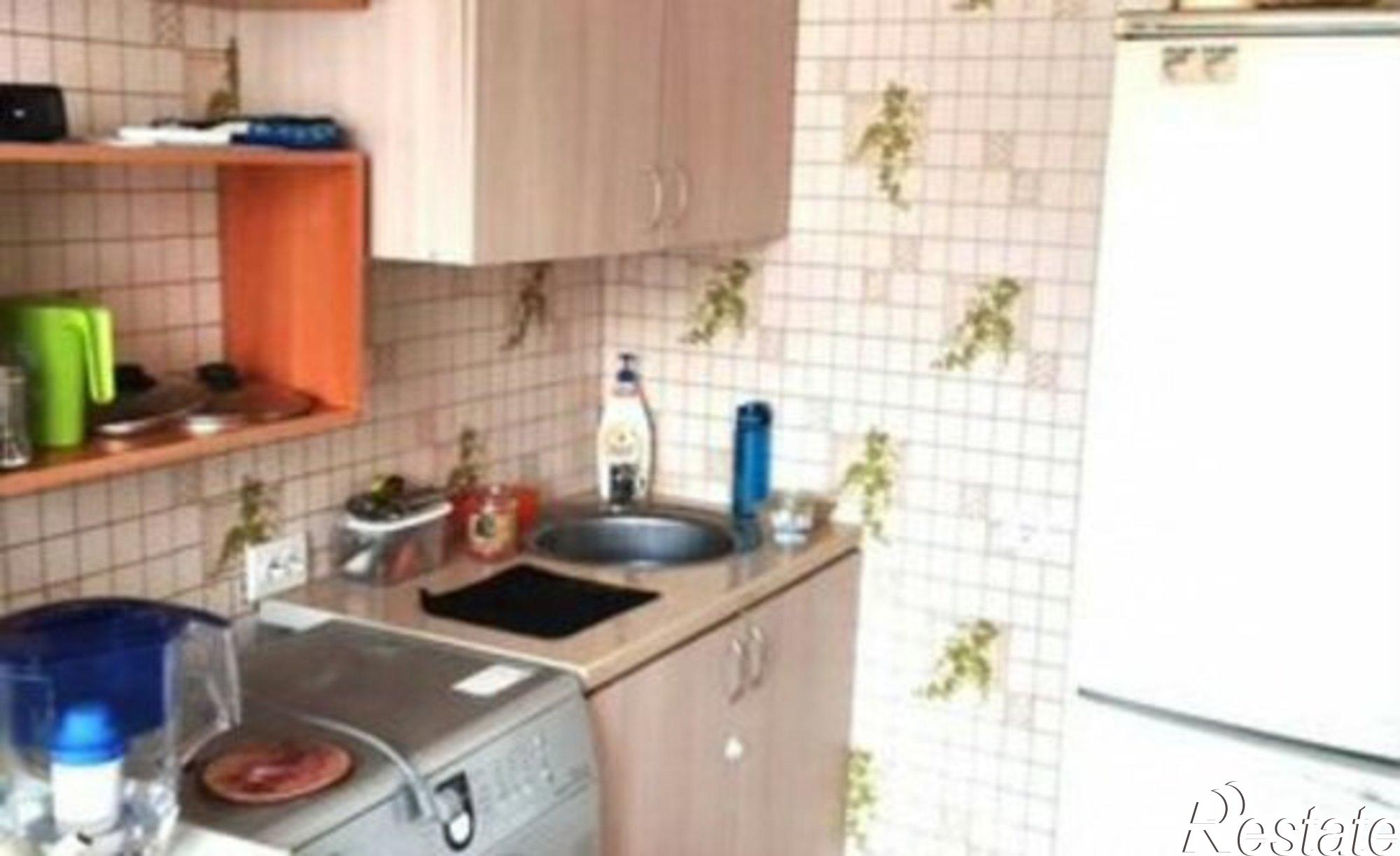 Купить квартиру за 3 780 000 рублей на ул Нахимова, 66 1