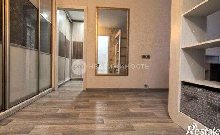 2-комн квартира ул Халтурина, 2,  д. 2