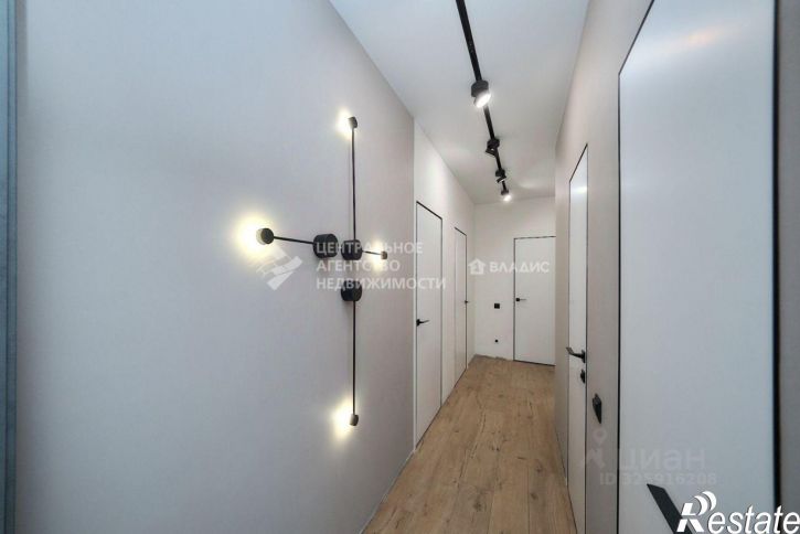 2-комн квартира улица Дзержинского, 19,  д. 19