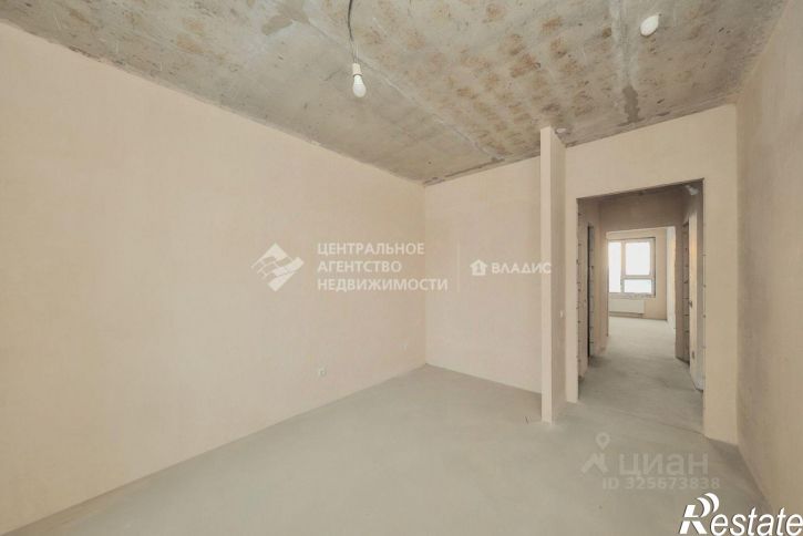 2-комн квартира улица Александра Полина, 3