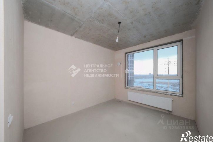 2-комн квартира улица Александра Полина, 3