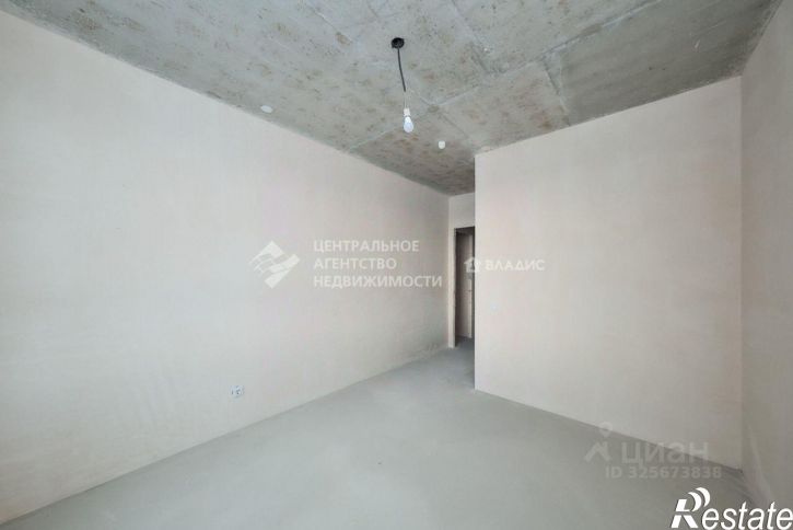 2-комн квартира улица Александра Полина, 3