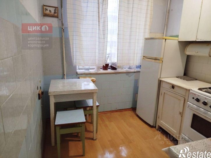3-комн квартира ул Бирюзова, 12,  д. 12