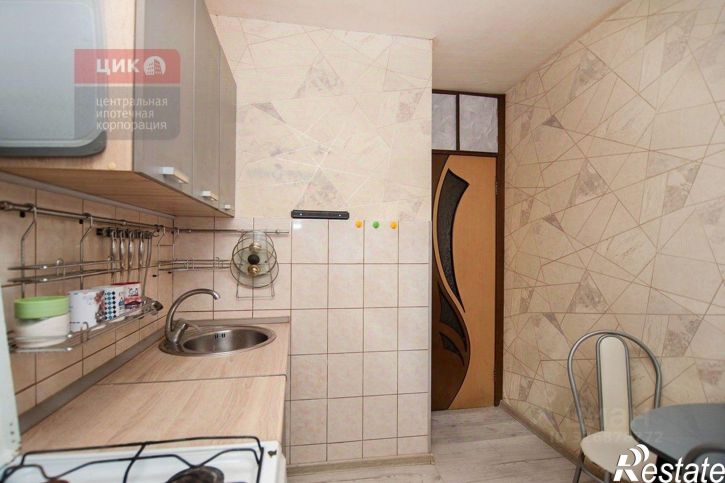 2-комн квартира ул Бирюзова, 13,  д. 13