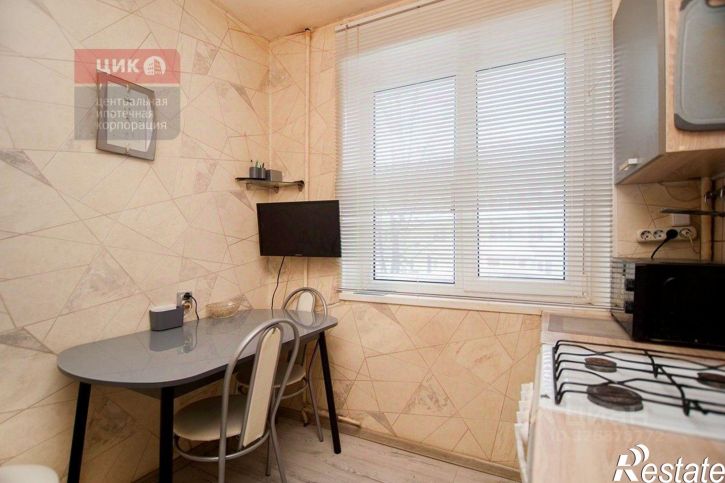 2-комн квартира ул Бирюзова, 13,  д. 13