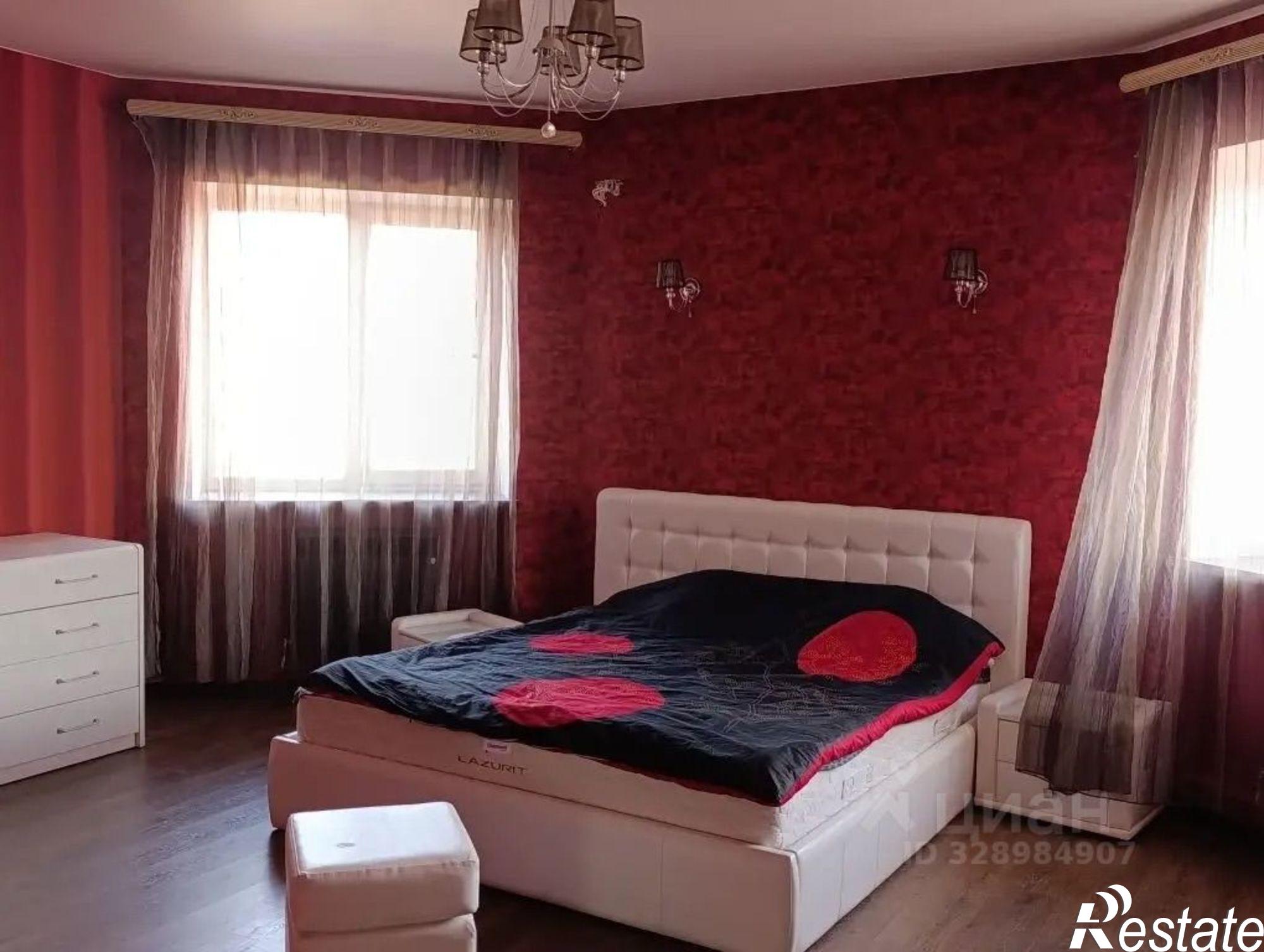 Купить дачу, дом, коттедж за 20 000 000 рублей на ул Детская, 9