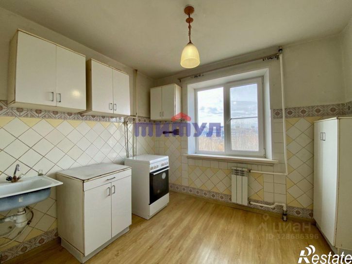 2-комн квартира улица Советской Армии, 17,  д. 17