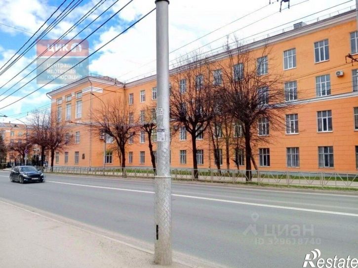 3-комн квартира улица Гагарина, 78,  д. 78