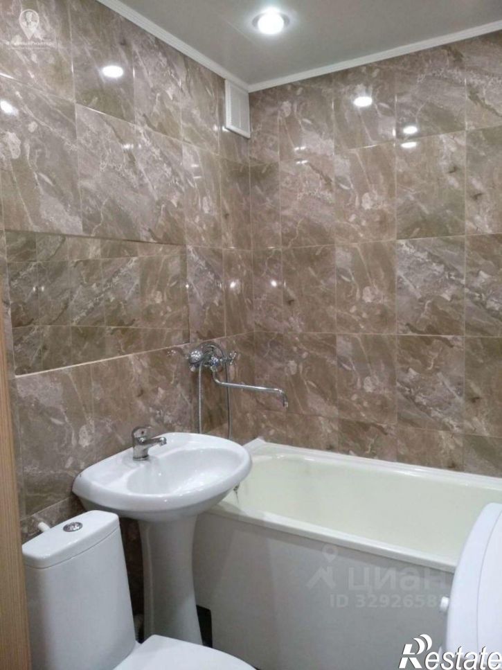 2-комн квартира улица Фирсова, 4 к1,  д. 4 к1