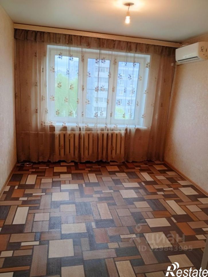 2-комн квартира ул Сельских Строителей, 1,  д. 1