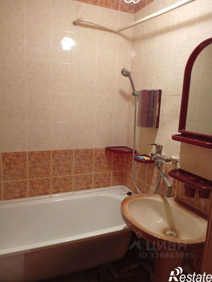 2-комн квартира ул Сельских Строителей, 1,  д. 1