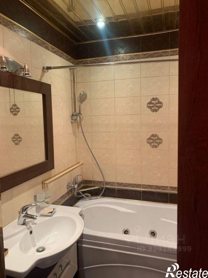 2-комн квартира улица Новосёлов, 37,  д. 37