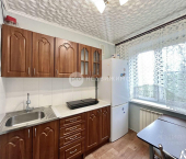 1-комн, 30кв м, этаж 2/5 улица Типанова, 21