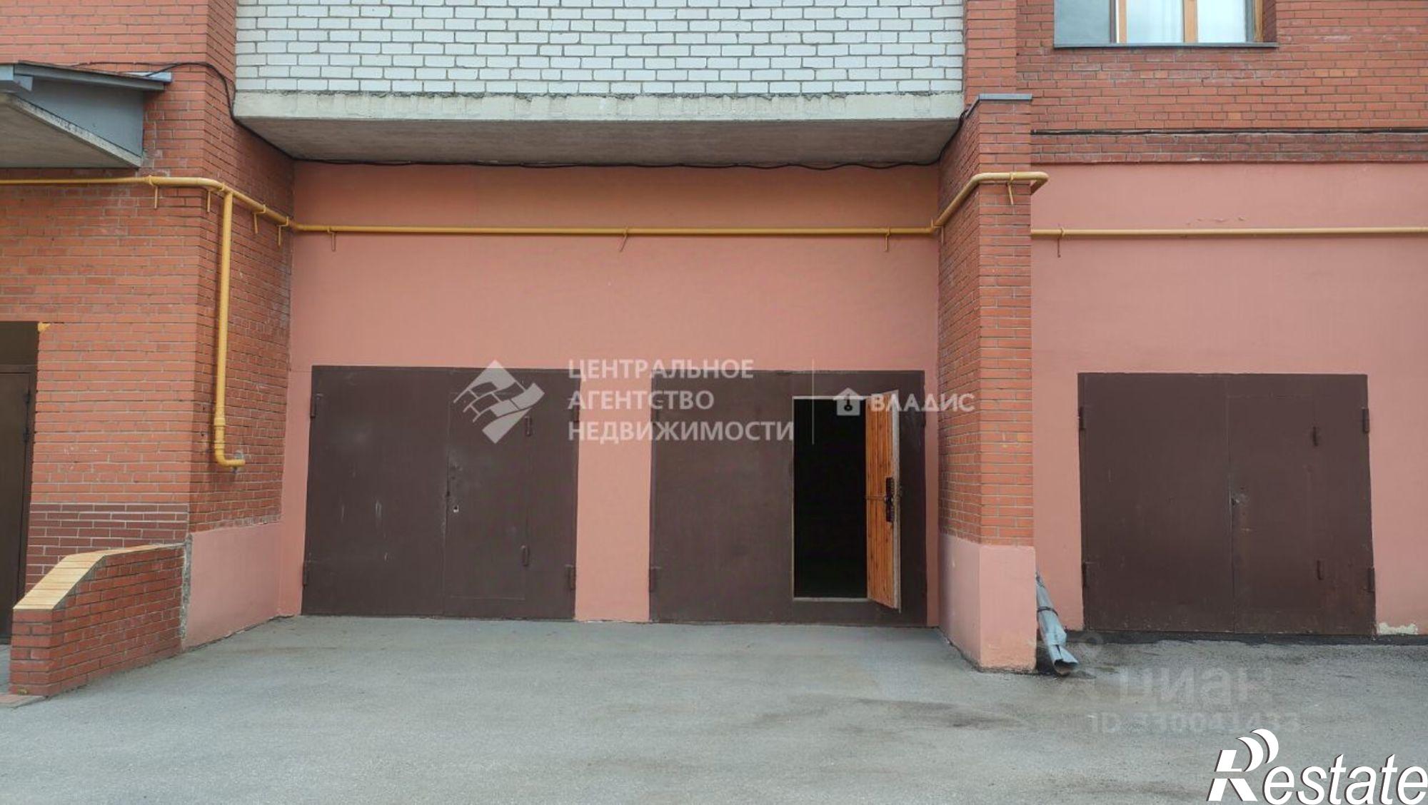 Купить гараж, место в паркинге за 2 400 000 рублей на ул Чкалова, 10А