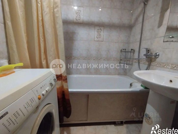 2-комн квартира ул Сельских Строителей, 3е,  д. 3е