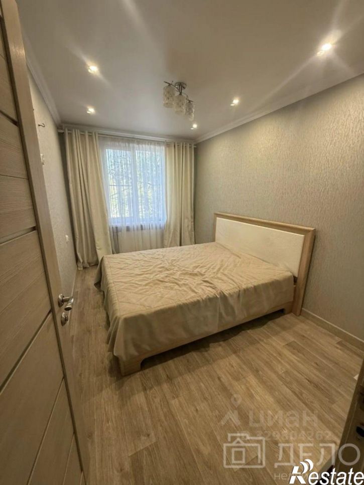 3-комн квартира улица Советской Армии, 3 к1,  д. 3 к1